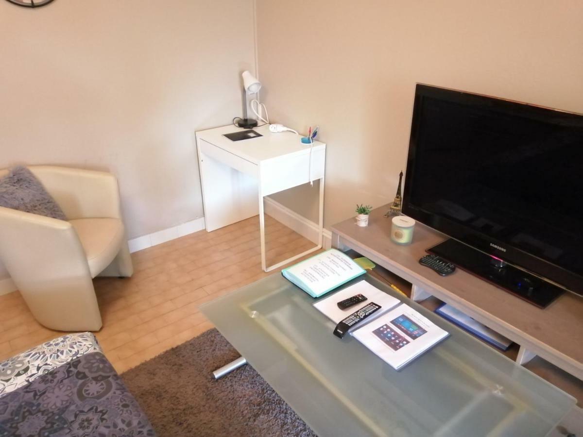 Appartement Type F2 Proche Paris 25 Km 昂迪伊 外观 照片