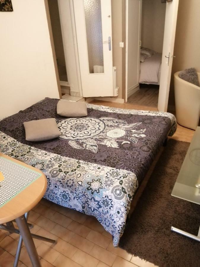 Appartement Type F2 Proche Paris 25 Km 昂迪伊 外观 照片