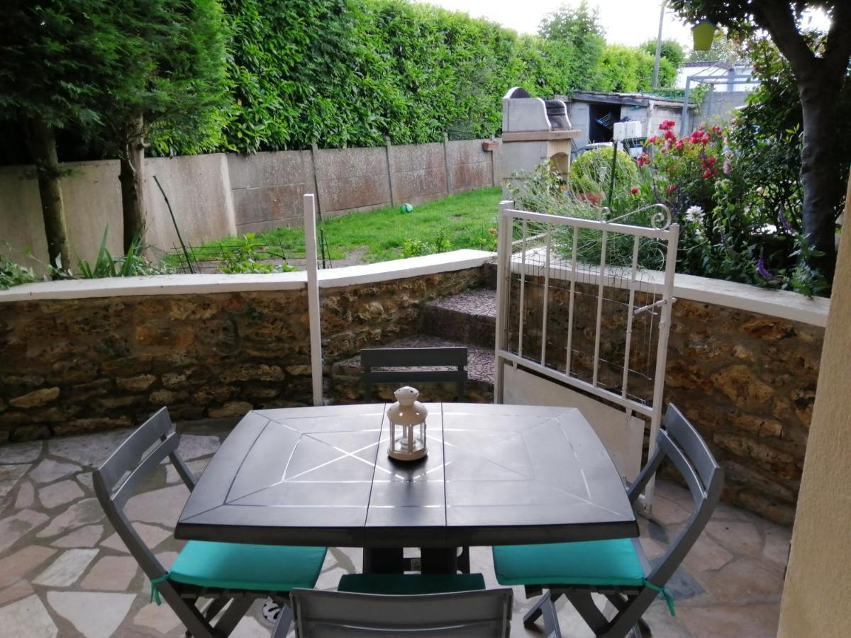 Appartement Type F2 Proche Paris 25 Km 昂迪伊 外观 照片