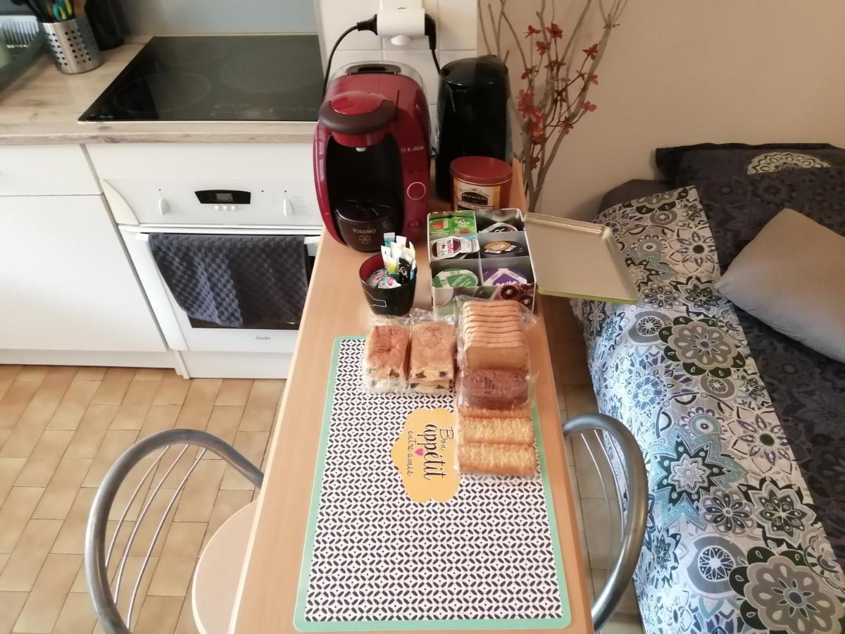 Appartement Type F2 Proche Paris 25 Km 昂迪伊 外观 照片